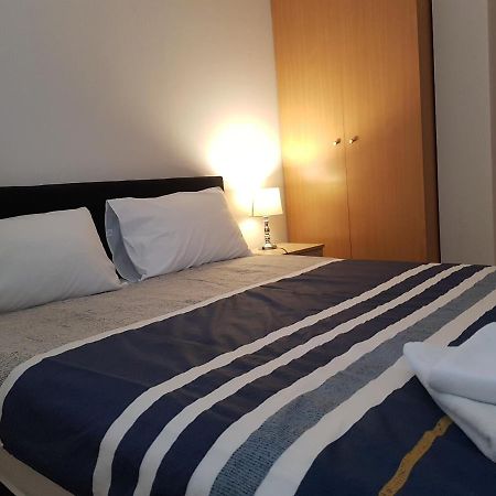 קרגיובאק Rajiceva 5- Apartman Sa Prostranom Terasom I Garaznim Mestom מראה חיצוני תמונה